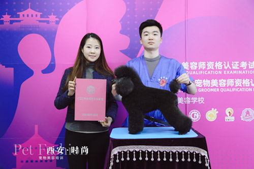 恭喜我校12月举办的CKU美容师资格考试认证考试全员通过(图2) 恭喜我校12月举办的CKU美容师资格考试认证考试全员通过(图2)